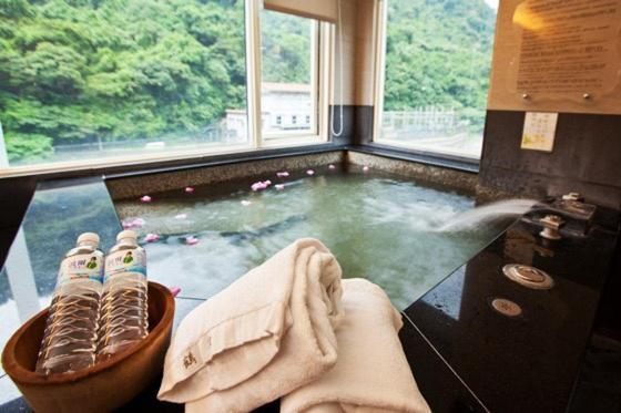 Hoya Hot Spring Inn Wulai Luaran gambar